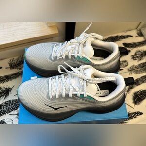 Unisex New Hoka Bondi 8 tech waterproof